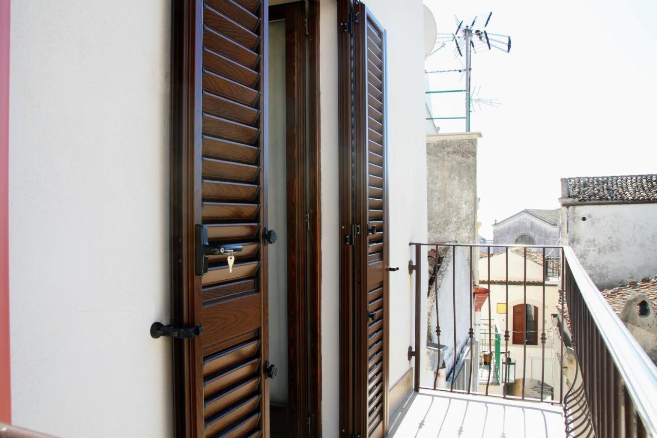 Rooms Dimora Arco - Affitti Brevi Italia Monte SantʼAngelo Dış mekan fotoğraf