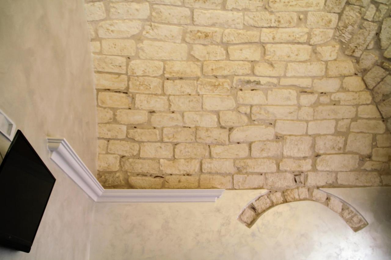 Rooms Dimora Arco - Affitti Brevi Italia Monte SantʼAngelo Dış mekan fotoğraf