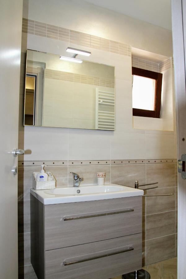 Rooms Dimora Arco - Affitti Brevi Italia Monte SantʼAngelo Dış mekan fotoğraf